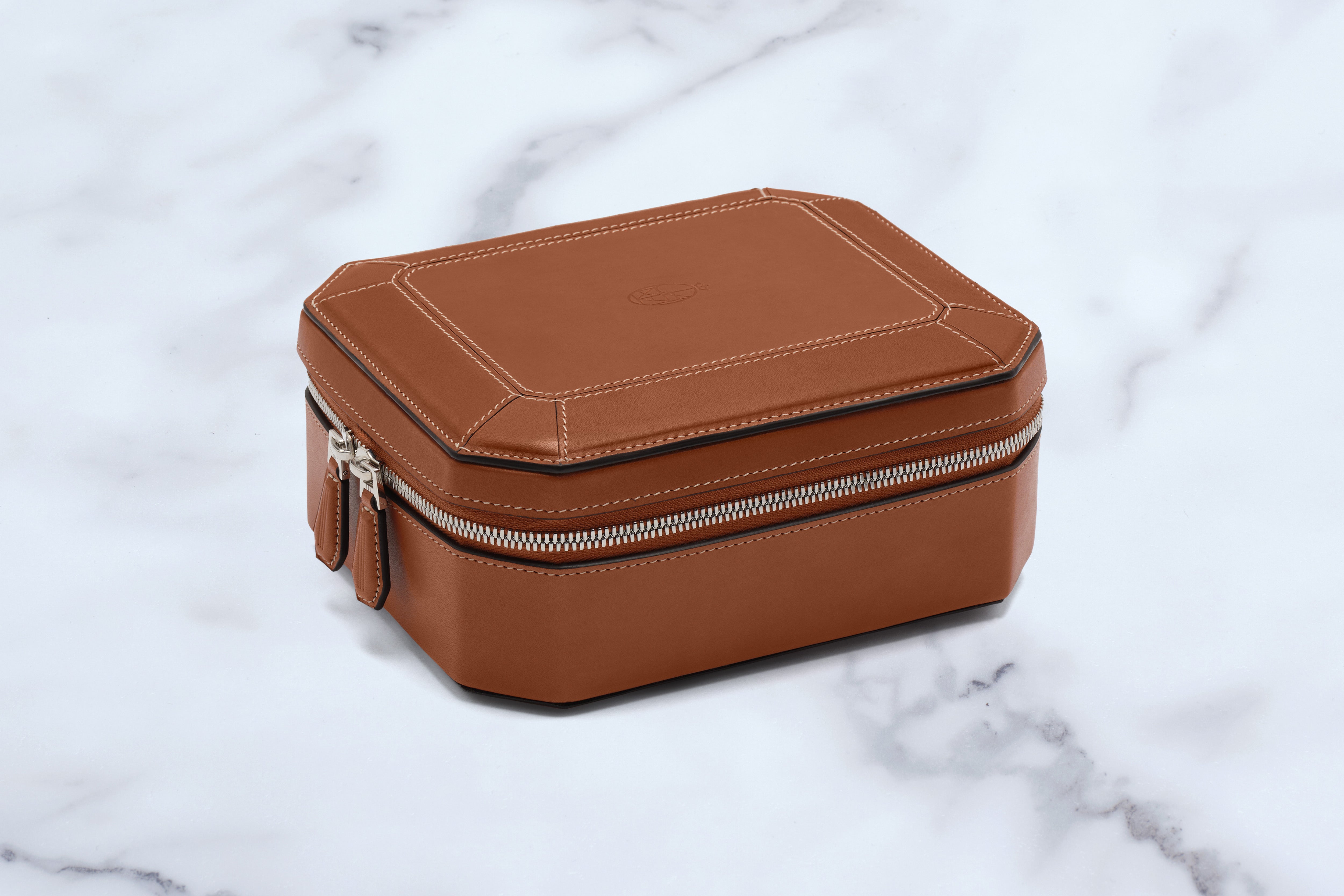 CIRCA LEATHER COLLECTION – Jacques Marie Mage