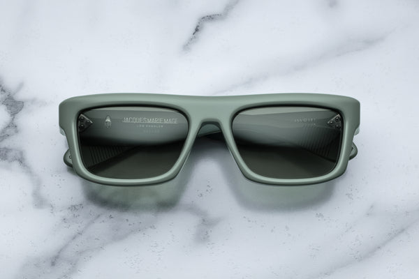 Cleavon_Breathe_Front_Cropped_