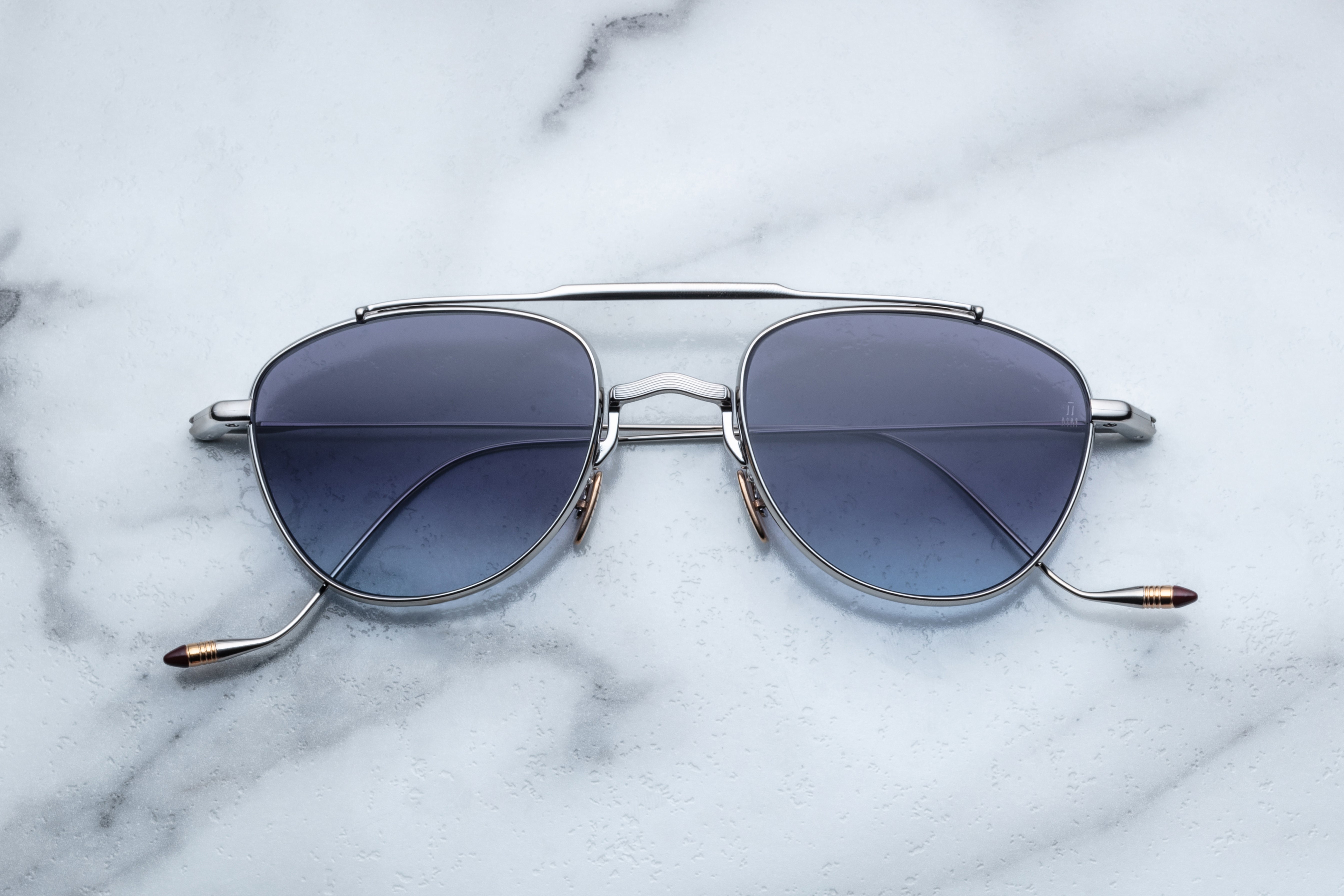 FLYNN – Jacques Marie Mage