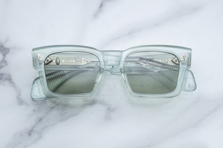 PHOTOCHROMIC COLLECTION: KAINE
