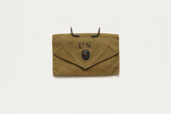US ARMY FIRST AID POUCH, c. 1950s