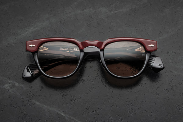 Wahkan_Bordeaux_Front_Cropped_