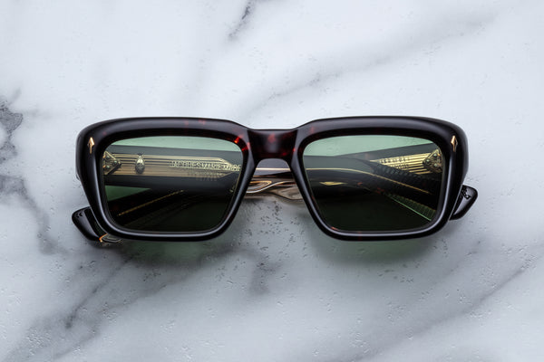 Walker_Etna_Front_Cropped_5377